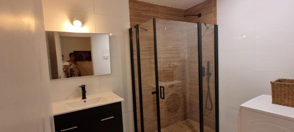 Live At Tlv Apartment Tel Aviv Exterior photo