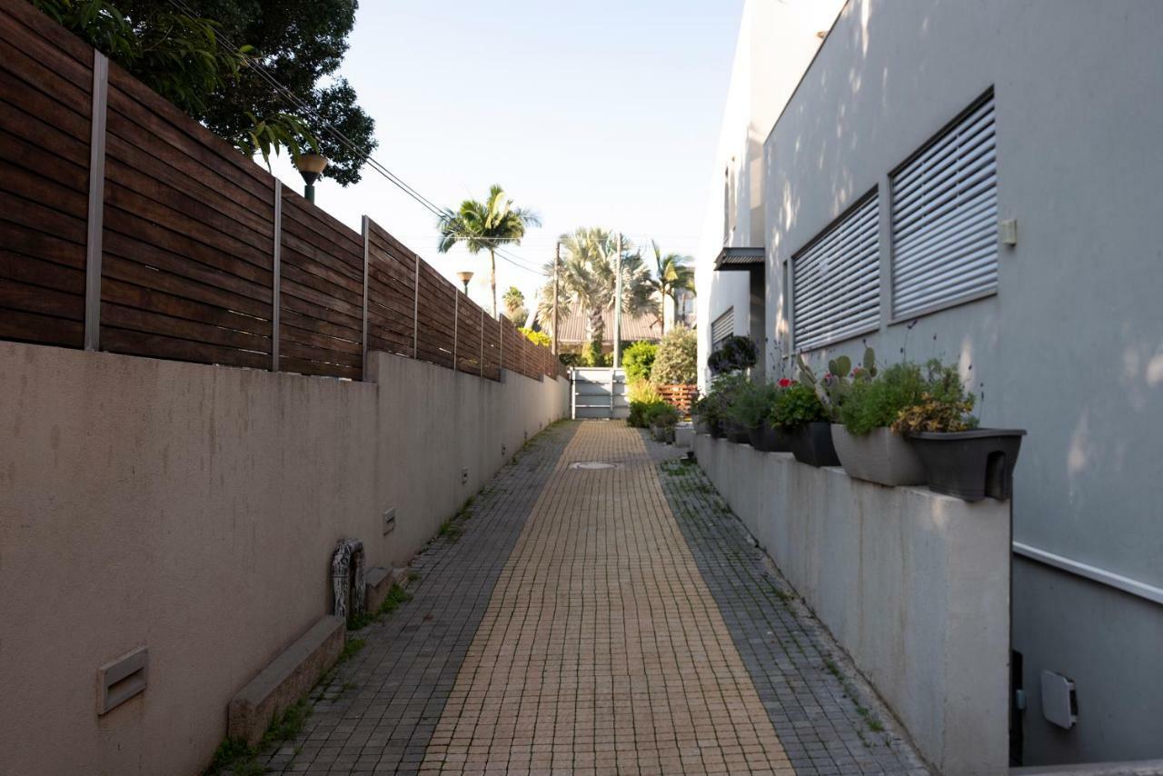 Live At Tlv Apartment Tel Aviv Exterior photo
